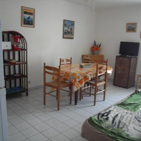 Holiday home Gites De *