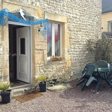 Holiday home Gites De *