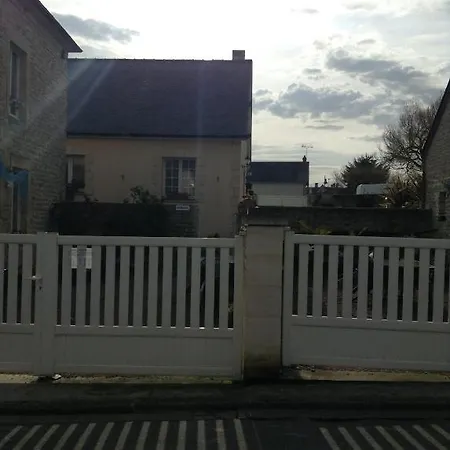 Gites De Casa vacanze *