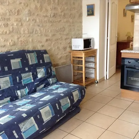 Holiday home Gites De *