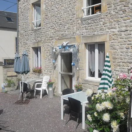 Gites De Casa vacanze *