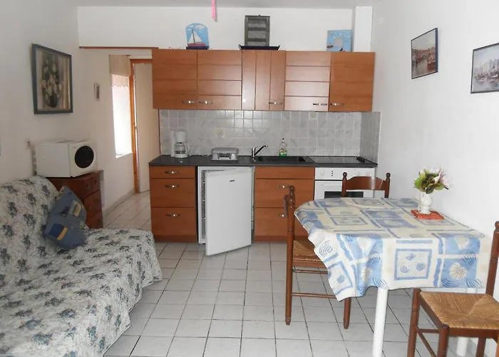 Gites De בית נופש פורט-אן-בסאן-אופאן